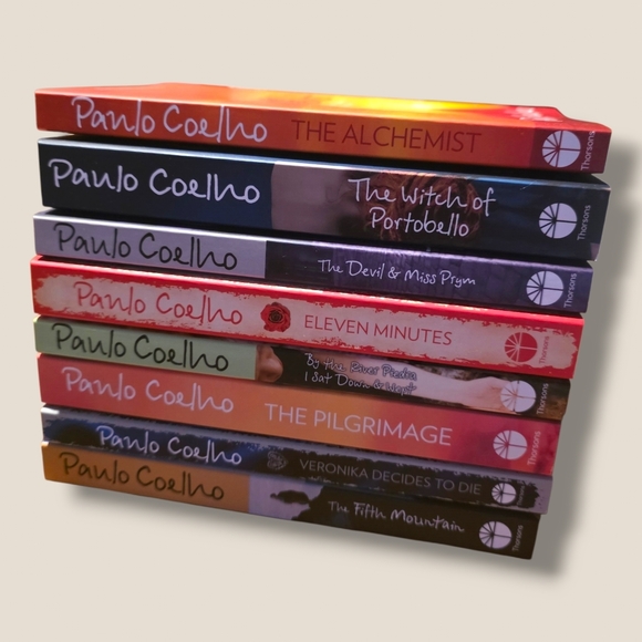 Paperback Book Set - Assorted Colors - Picture 1 of 8